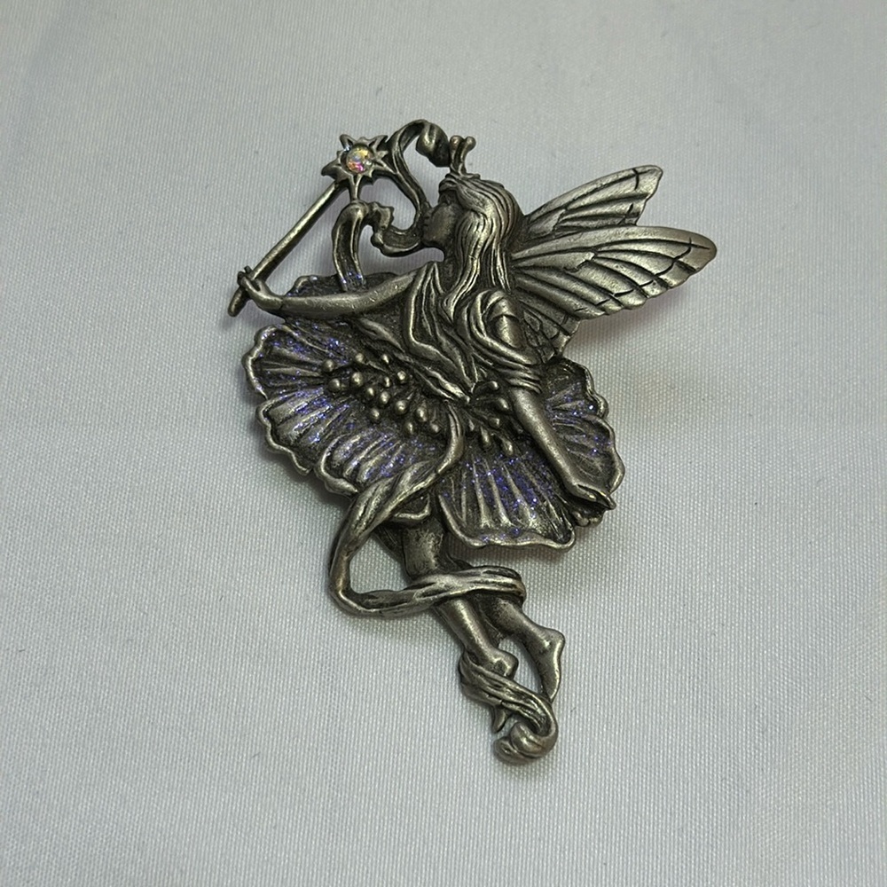 JJ Fairy Brooch Pin